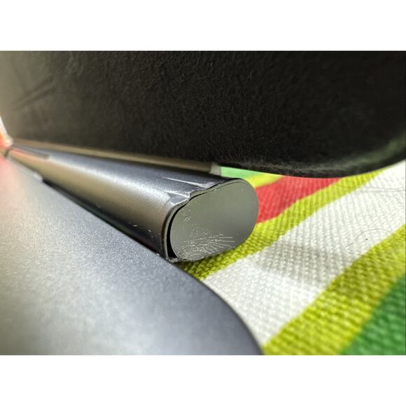 Genuine Apple A2975 Magic Keyboard for iPad Pro 11" M2 M3 M4 Black Pencil Holder - Picture 6 of 14